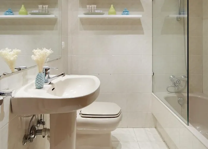 Playa De Ondarreta 2 By Feelfree *